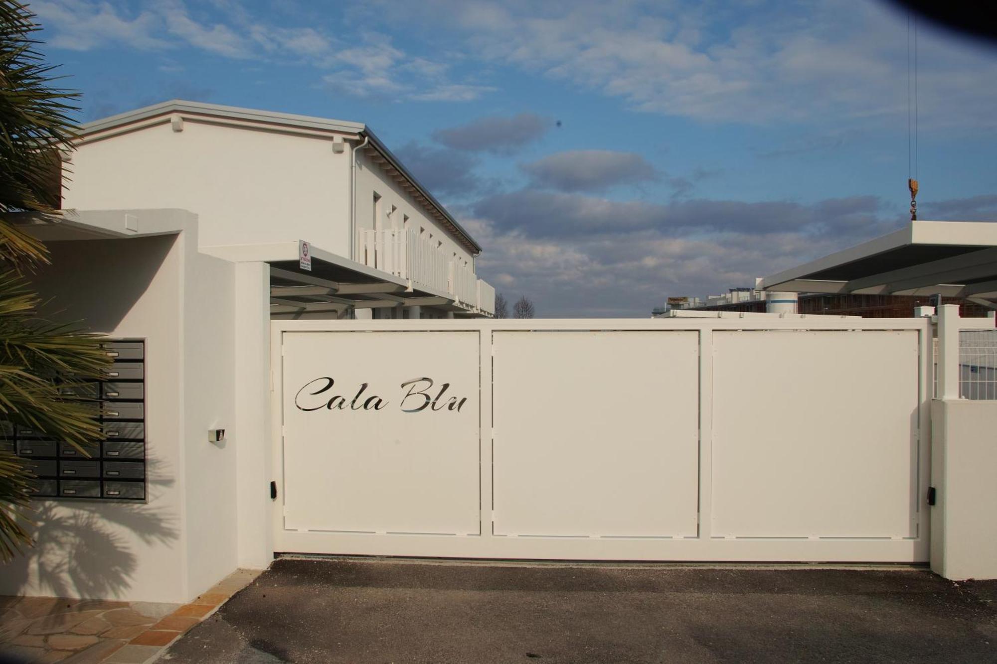 Cala Blu Residence Con Piscina-Centralissimo Lido Di Jesolo Exteriör bild